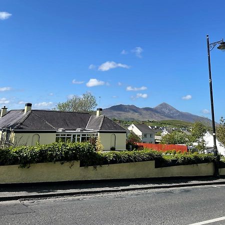 Quay Lodge Westport Buitenkant foto