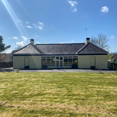Quay Lodge Westport Buitenkant foto